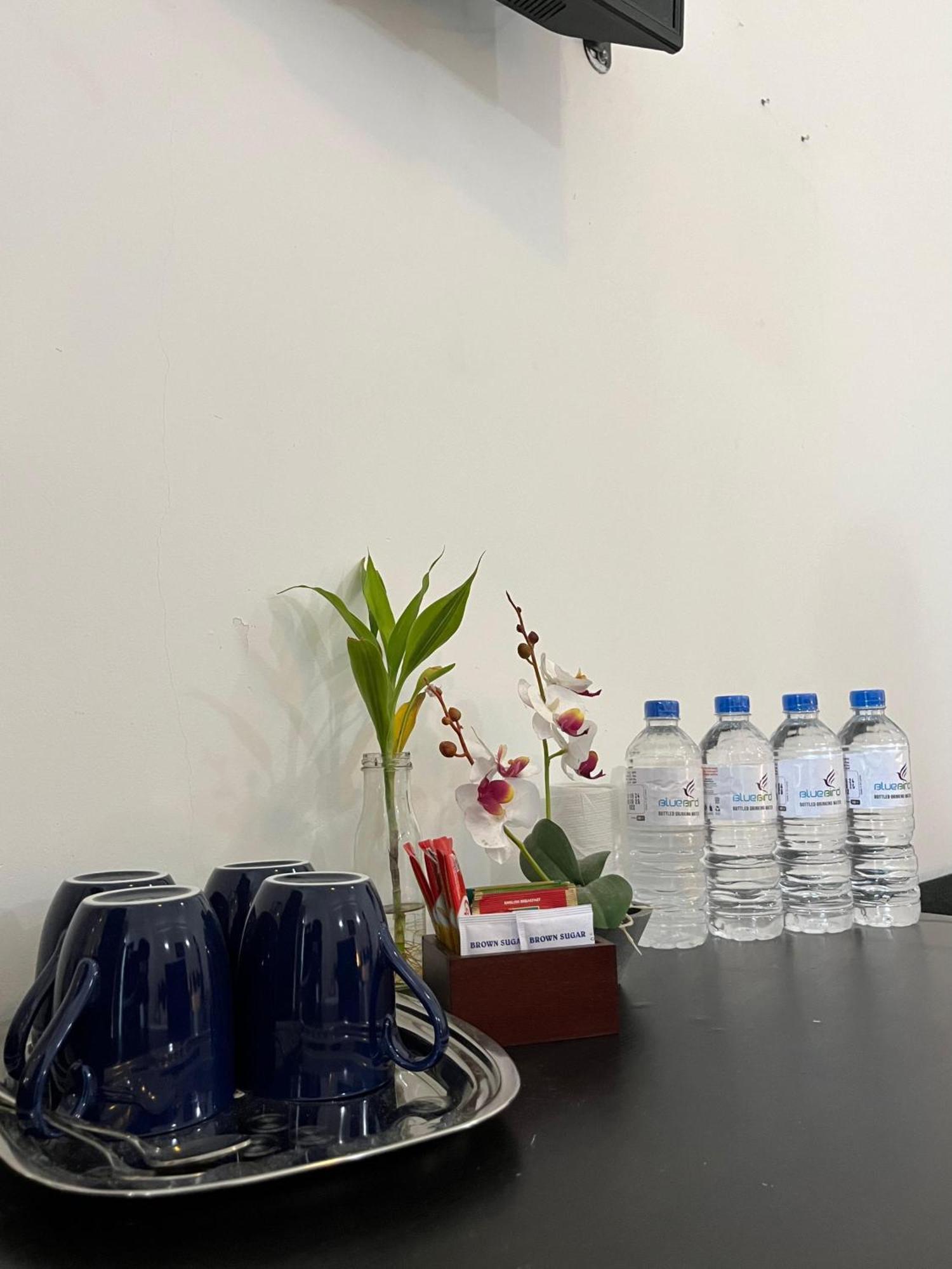 Hotel Blue Bird Negombo Dış mekan fotoğraf